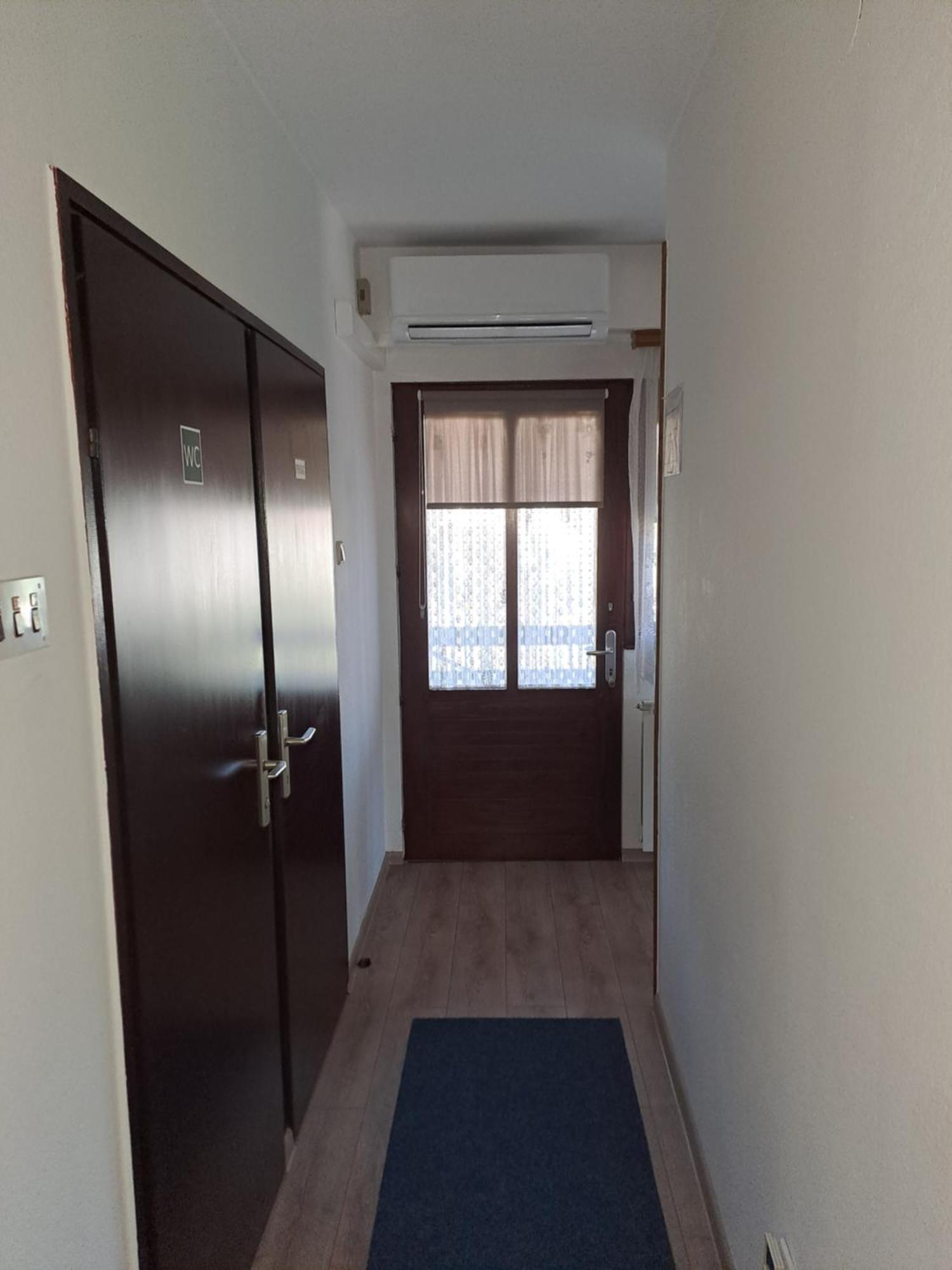 Apartman "Jagar" Ogulin Esterno foto